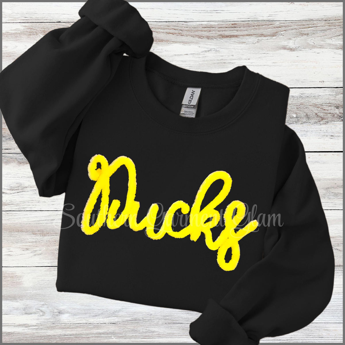 Ducks Yarn Embroidered Sweatshirt