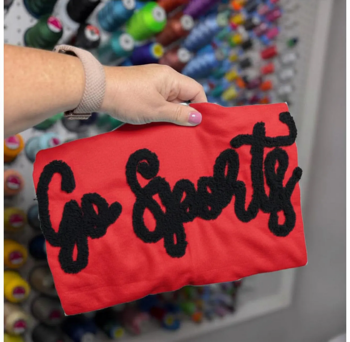 Go Sports Yarn Embroidered Sweatshirt